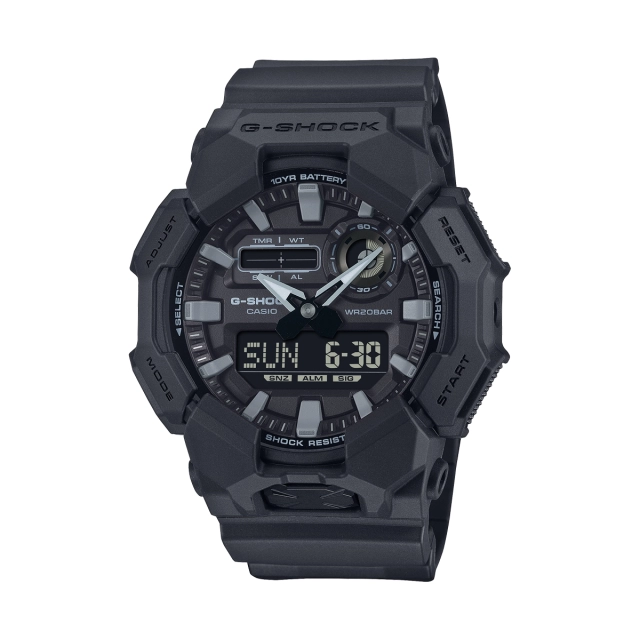 Casio CASIO G-SHOCK Mod. NEW RUGGED BASIC Digital 10-Year Battery
